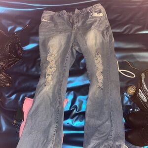 Plus size ripped jeans